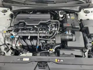 Hyundai ELANTRA 2025 SE 4dr Sedan