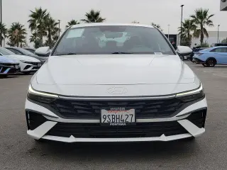 Hyundai ELANTRA 2025 SE 4dr Sedan