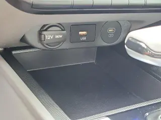 Hyundai ELANTRA 2025 SE 4dr Sedan