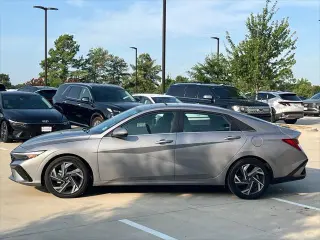 Hyundai ELANTRA Hybrid 2025 Limited 4dr Sedan