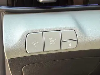 Hyundai ELANTRA Hybrid 2025 Limited 4dr Sedan