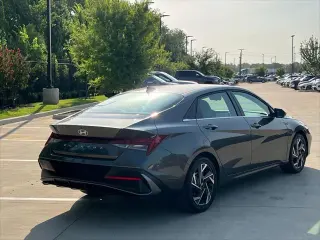 Hyundai ELANTRA 2025 SEL Convenience 4dr Sedan