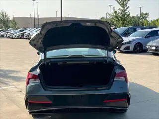 Hyundai ELANTRA 2025 SEL Convenience 4dr Sedan