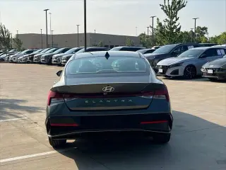 Hyundai ELANTRA 2025 SEL Convenience 4dr Sedan