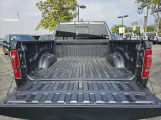 Ram 1500 2022 4x2 Laramie 4dr Crew Cab 5.6 ft. SB Pickup