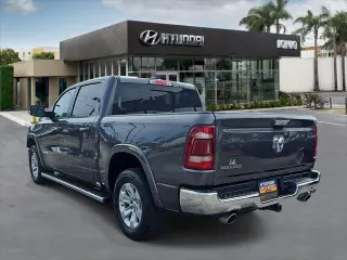Ram 1500 2022 4x2 Laramie 4dr Crew Cab 5.6 ft. SB Pickup