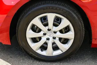 Toyota Corolla 2024 LE 4dr Sedan
