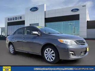 Toyota Corolla 2013 S 4dr Sedan 5M