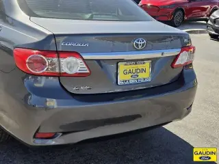 Toyota Corolla 2013 S 4dr Sedan 5M