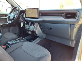 Ford Maverick 2025 XL 4dr SuperCrew 4.5 ft. SB