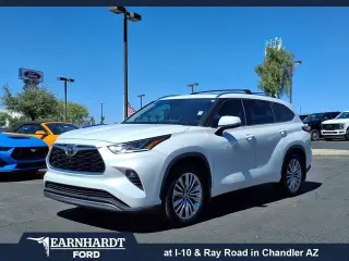 Toyota Highlander 2023 LE 4dr SUV
