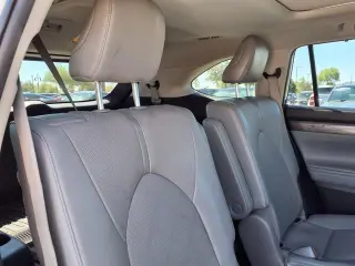 Toyota Highlander 2023 LE 4dr SUV