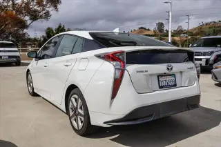 Toyota Prius 2016 Three Touring 4dr Hatchback