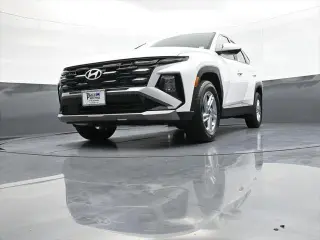 Hyundai TUCSON 2025 AWD SE 4dr SUV