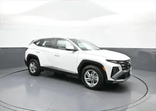 Hyundai TUCSON 2025 AWD SE 4dr SUV