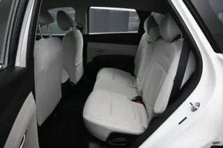 Hyundai TUCSON 2025 AWD SE 4dr SUV