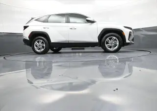 Hyundai TUCSON 2025 AWD SE 4dr SUV