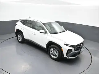 Hyundai TUCSON 2025 AWD SE 4dr SUV