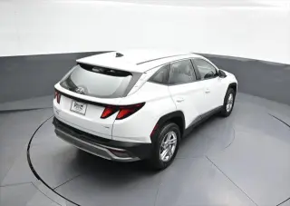 Hyundai TUCSON 2025 AWD SE 4dr SUV
