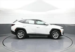 Hyundai TUCSON 2025 AWD SE 4dr SUV