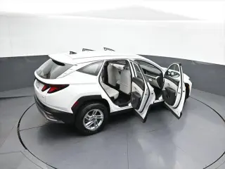 Hyundai TUCSON 2025 AWD SE 4dr SUV