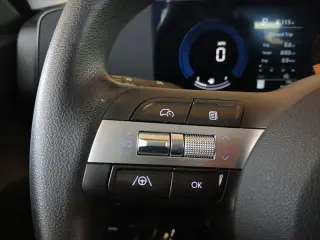 Hyundai KONA 2025 SE 4dr Crossover
