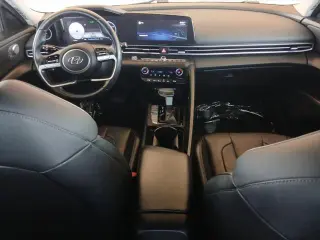 Hyundai ELANTRA Hybrid 2022 Limited 4dr Sedan