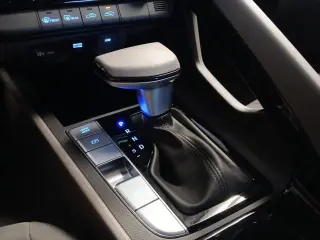Hyundai ELANTRA Hybrid 2025 Blue 4dr Sedan