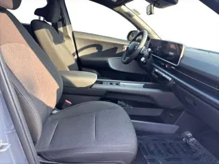 Hyundai IONIQ 6 2025 SE 4dr Sedan