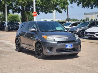 Scion xD 2014 Base 4dr Hatchback 4A