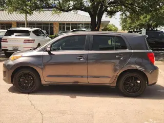 Scion xD 2014 Base 4dr Hatchback 4A