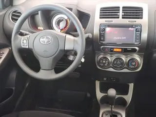 Scion xD 2014 Base 4dr Hatchback 4A