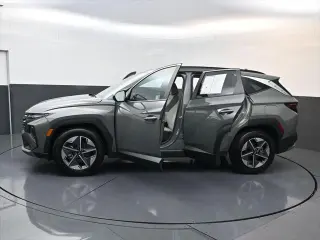 Hyundai TUCSON 2025 SEL 4dr SUV
