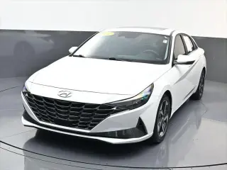 Hyundai ELANTRA 2022 Limited 4dr Sedan