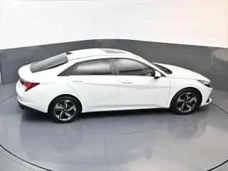 Hyundai ELANTRA 2022 Limited 4dr Sedan