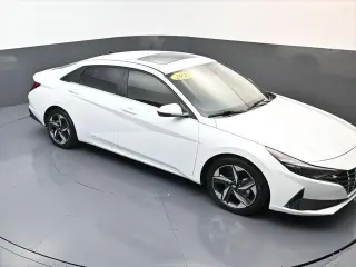 Hyundai ELANTRA 2022 Limited 4dr Sedan