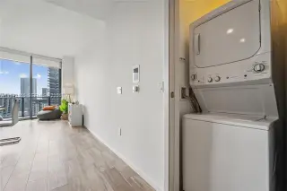Propiedad en alquiler con 1 dormitorio y 1.5 baños en Miami