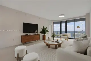 Propiedad en alquiler con 2 habitaciones y 3 baños en Miami