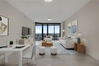 Propiedad en alquiler con 2 habitaciones y 3 baños en Miami