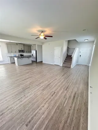 Propiedad en alquiler con 4 habitaciones y 2.5 baños en Pooler