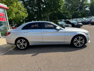 2016 Mercedes-Benz C300