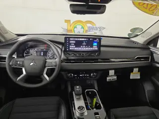 2026 Mitsubishi Outlander