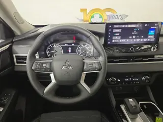2026 Mitsubishi Outlander