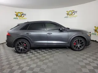 2019 Audi Q8