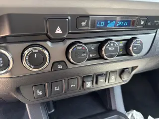 2023 Toyota Tacoma 4WD