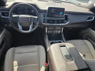 2023 GMC Yukon XL