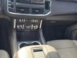 2023 GMC Yukon XL