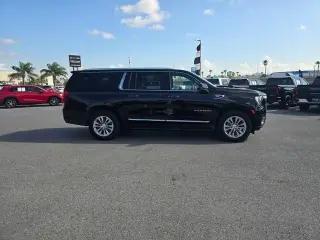 2023 GMC Yukon XL
