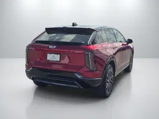 2025 CADILLAC OPTIQ