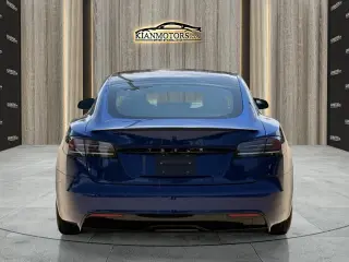 2025 Tesla Model S